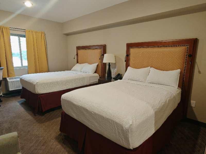 Wagon Wheel Hotel West Yellowstone Exterior photo